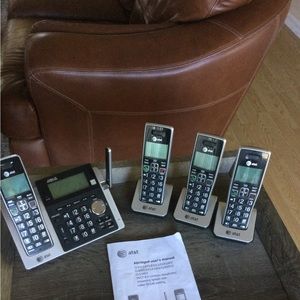 AT&T CL83463 , 4 Handset, Cordless Phone and Answering Home or Office System.